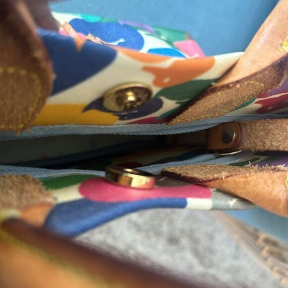 Dooney & Bourke Crossbody & Hand Bag - Picture 7 of 11